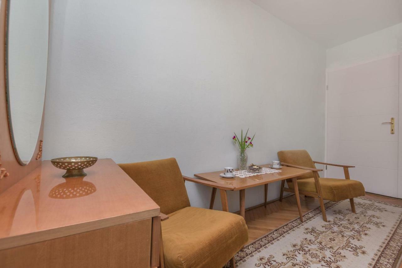 Apartment Nansy 오미스 외부 사진